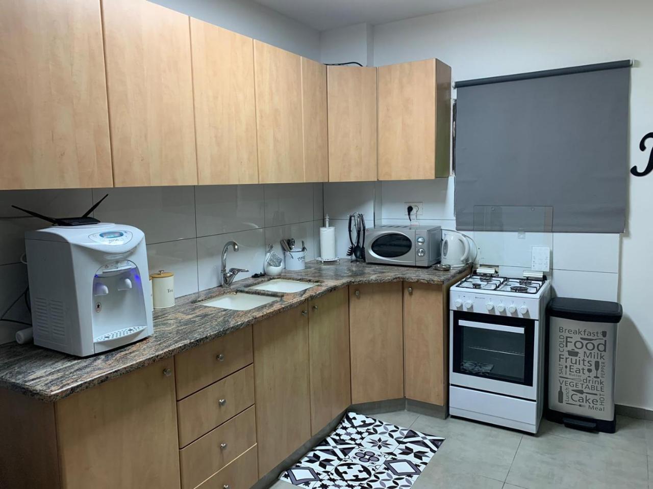 Spat Apartments Бат-Ям Экстерьер фото