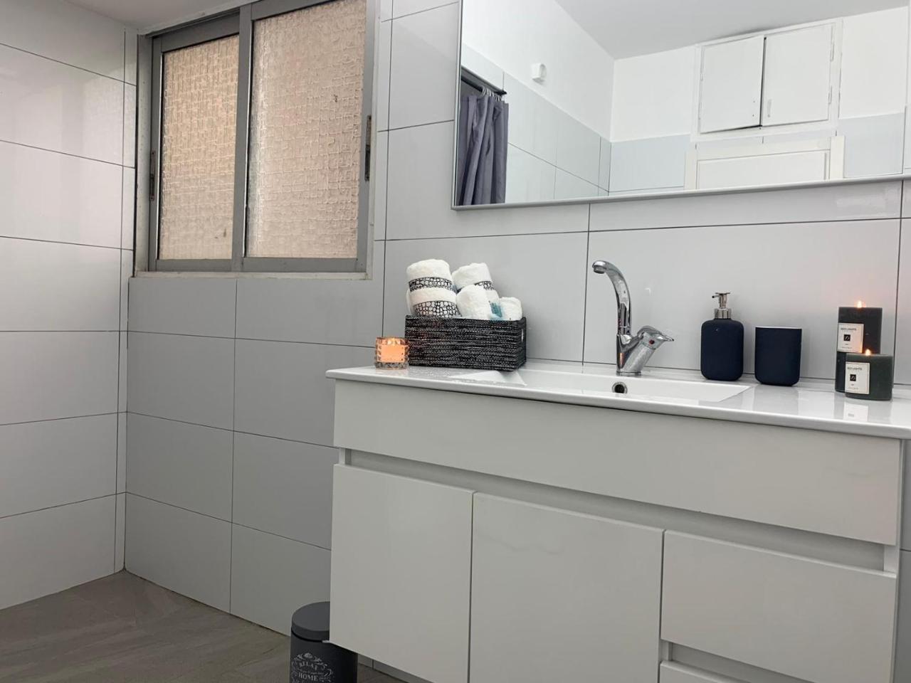 Spat Apartments Бат-Ям Экстерьер фото
